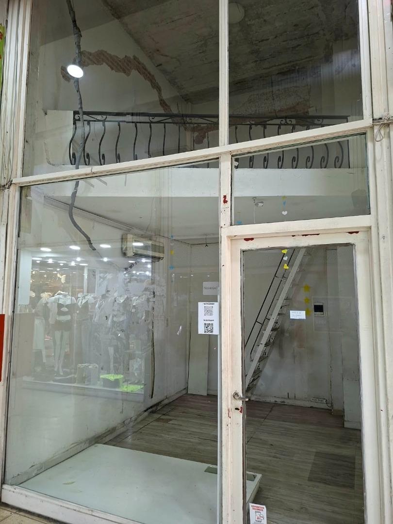 Foto de LOCAL COMERCIAL EN GALERIA CENTRO, imagen 3