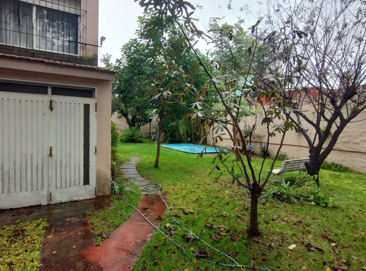 Foto de CHALET SOBRE DOS LOTES CASTELAR NORTE RESIDENCIAL, imagen 4