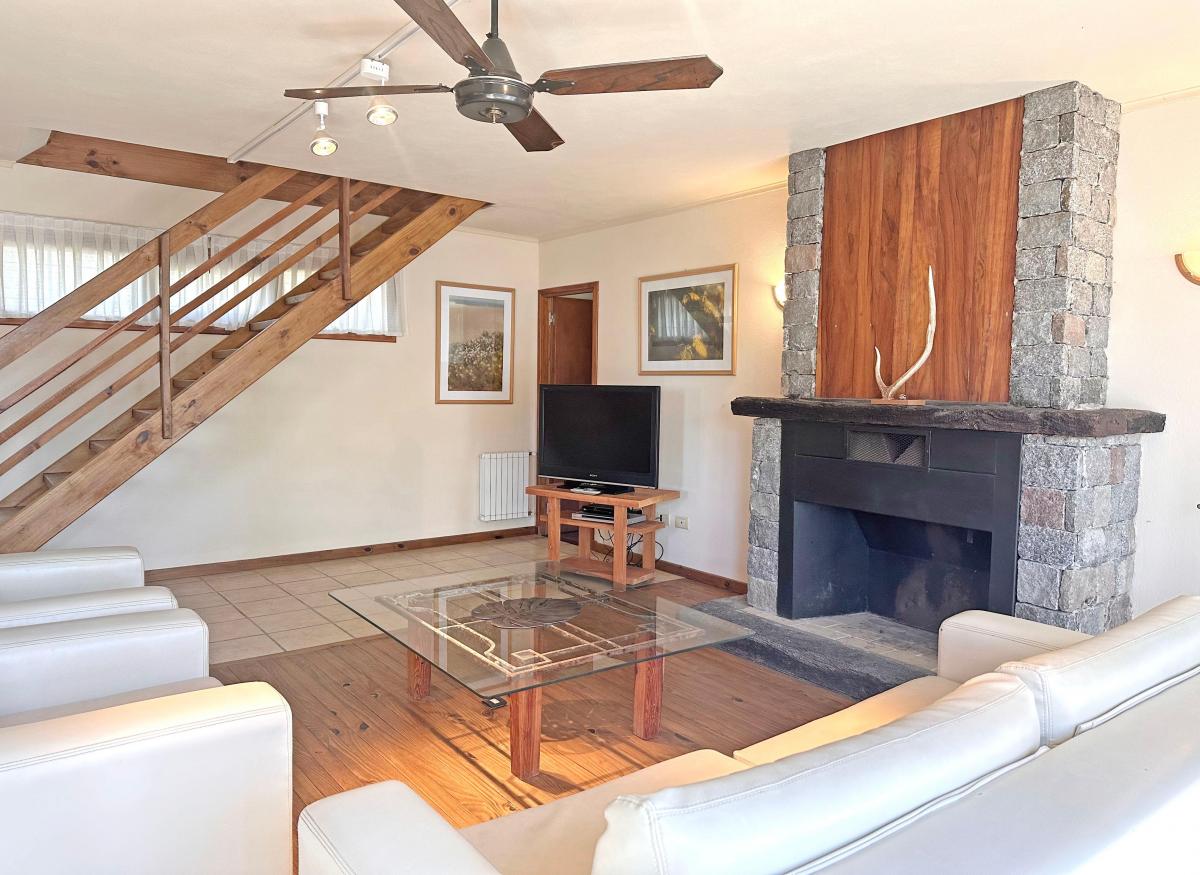 Casa en Venta - Laurel y Avutarda - Cariló - a Pasos del Mar! 2