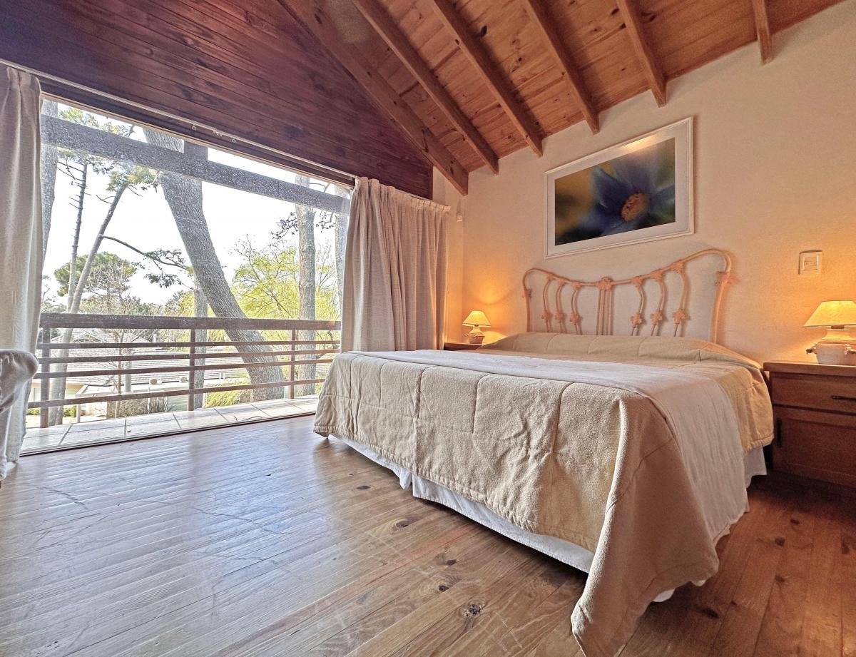 Casa en Venta - Laurel y Avutarda - Cariló - a Pasos del Mar! 5