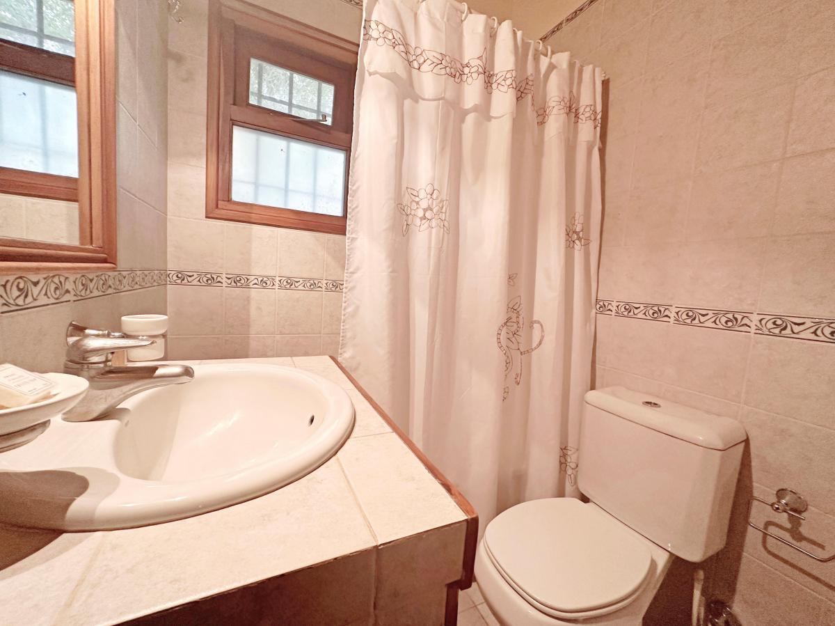 Casa en Venta - Laurel y Avutarda - Cariló - a Pasos del Mar! 4