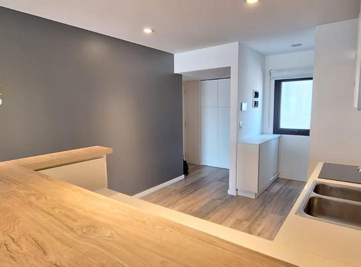 Venta | Dpto 3 ambientes Al Frente | 83 m² | Balcón corrido | Parque Patricios 5