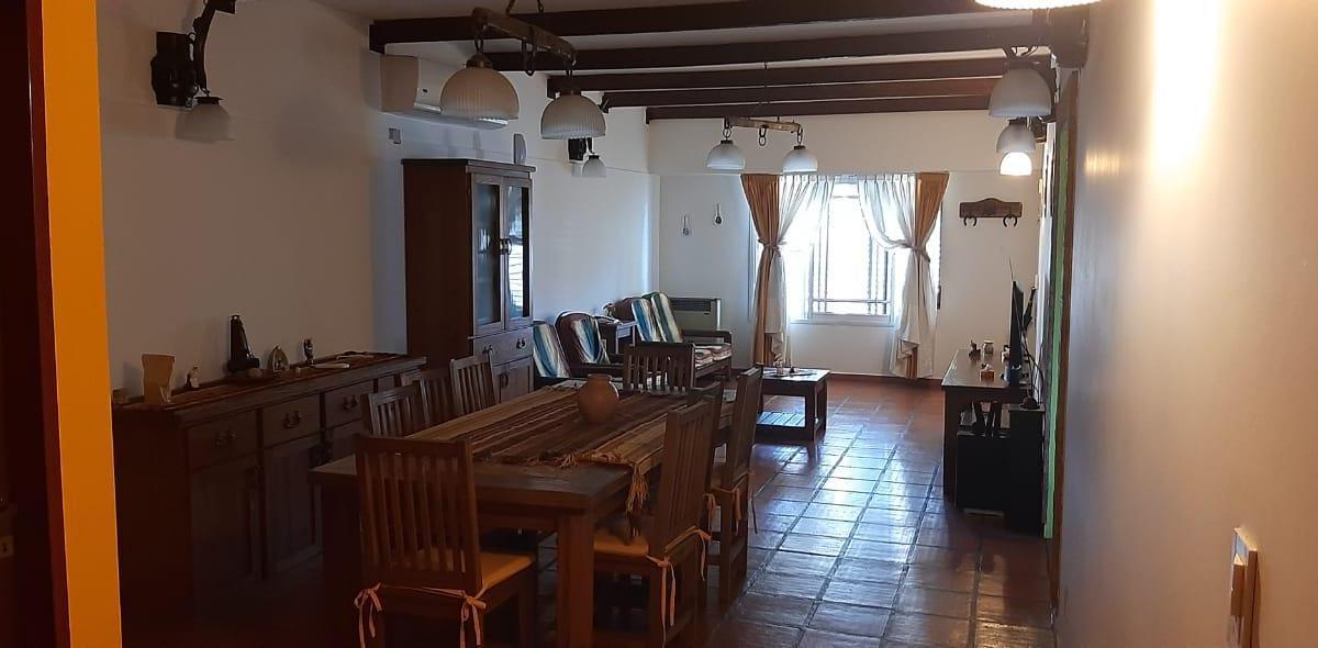 Excelente chalet Martin Coronado 560mts terreno