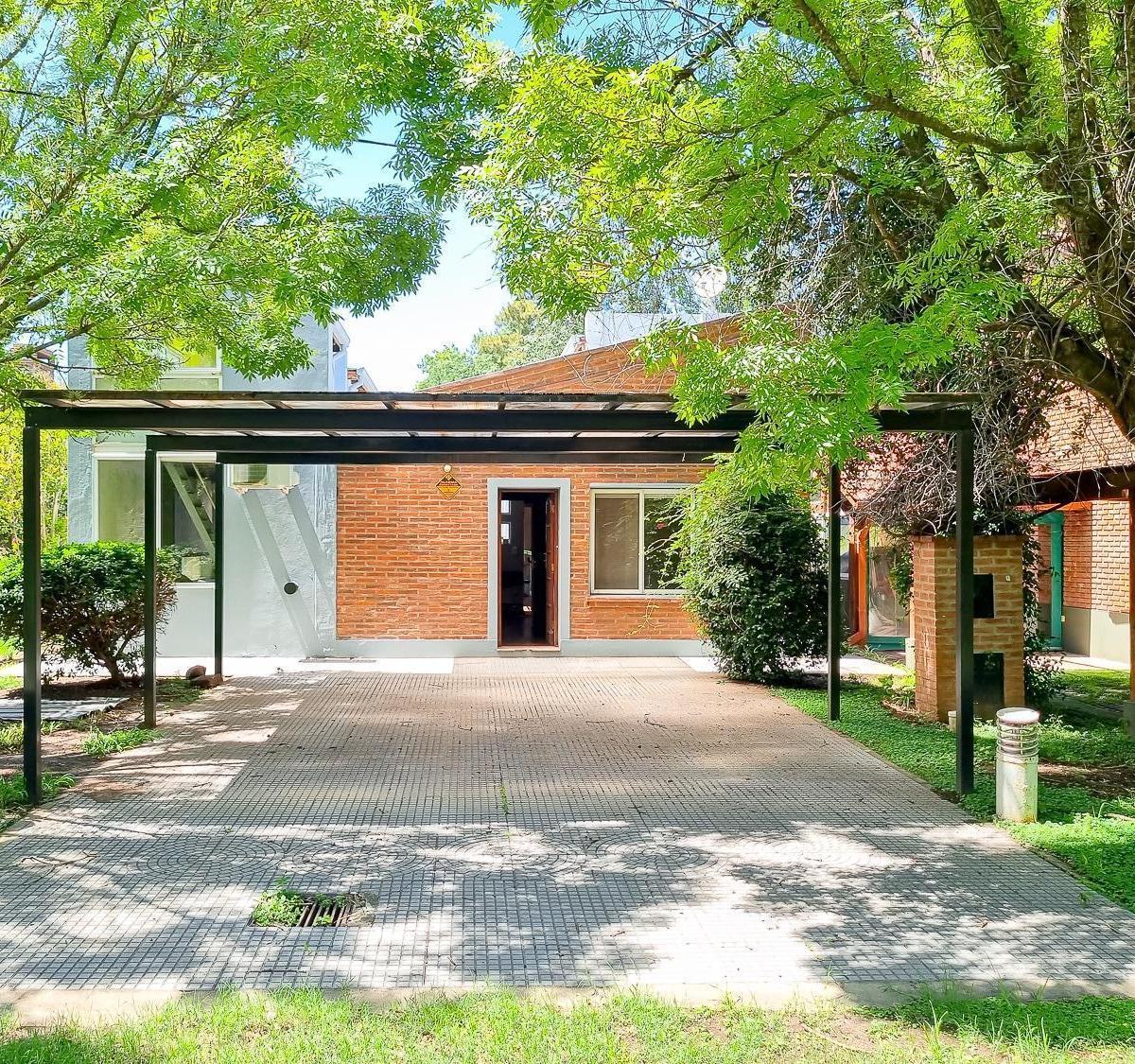 Casa 3 Dorm. en Country Ger 5