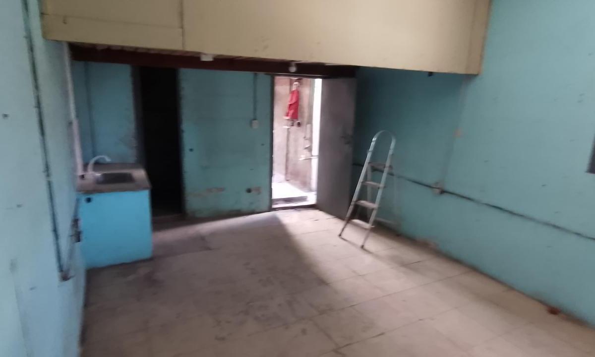 Local en Alquiler Burzaco 4