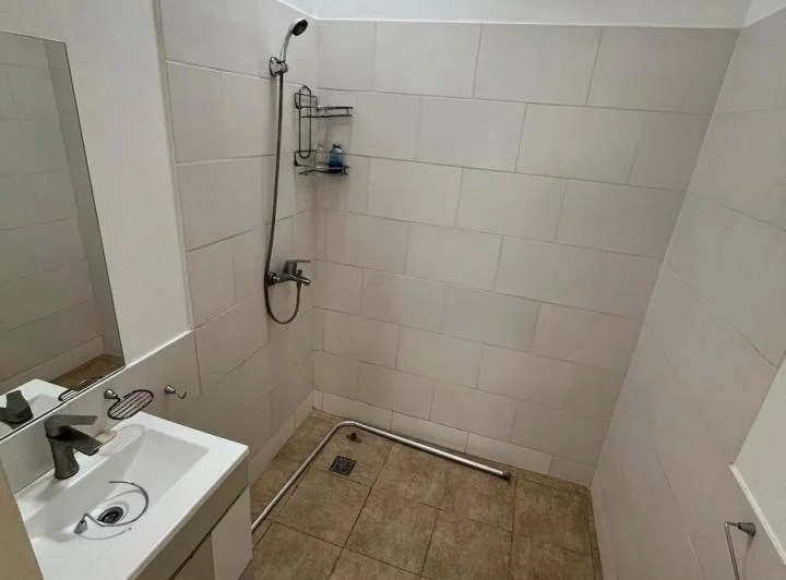 Departamento 2 ambientes para persona sola Burzaco 3