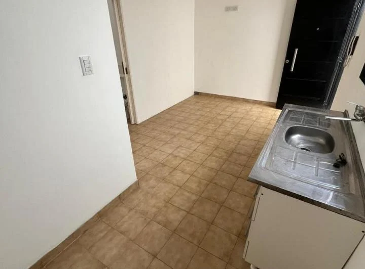 Departamento 2 ambientes para persona sola Burzaco 4