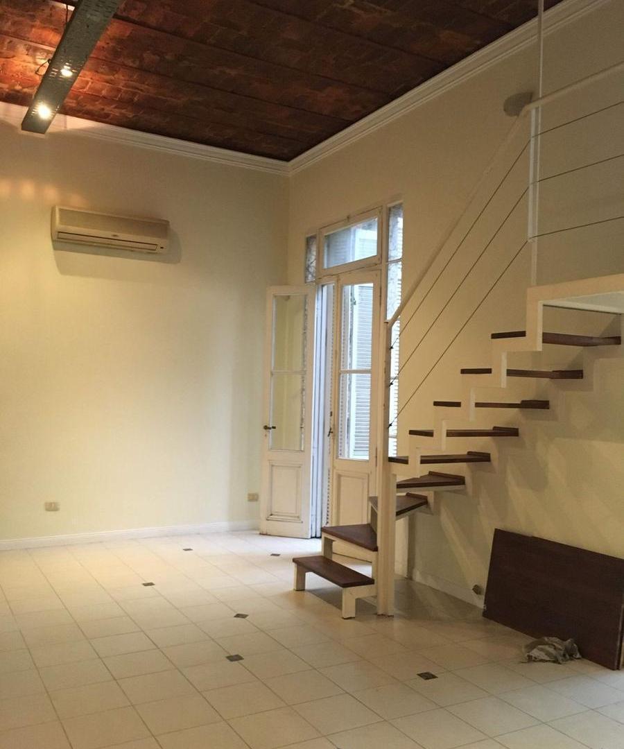 PH 4 Ambientes en Villa Crespo, con Terraza y Balcón – Sin Expensas