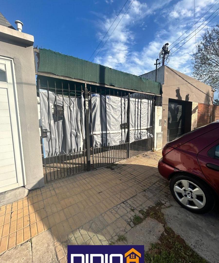 Casa venta LLavallol 3 ambientes apta credito