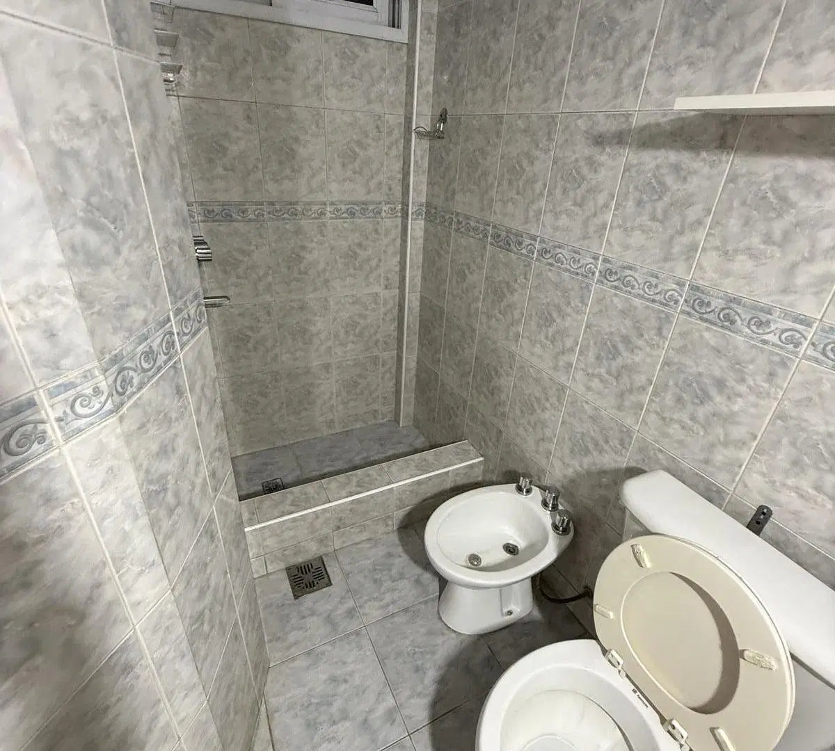 Departamento en alquiler Burzaco 2 ambientes 5