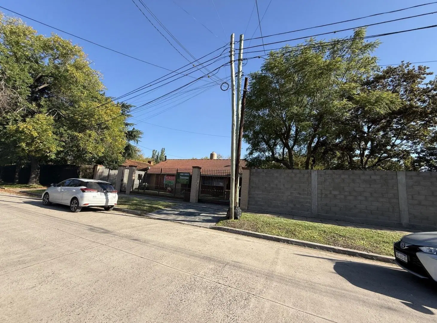 Casa en venta Burzaco 4 ambientes-APTO CREDITO- GRAN JARDIN 3