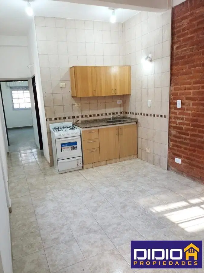 Departamento de 2 ambientes en  alquiler Burzaco, para persona sola o pareja 4