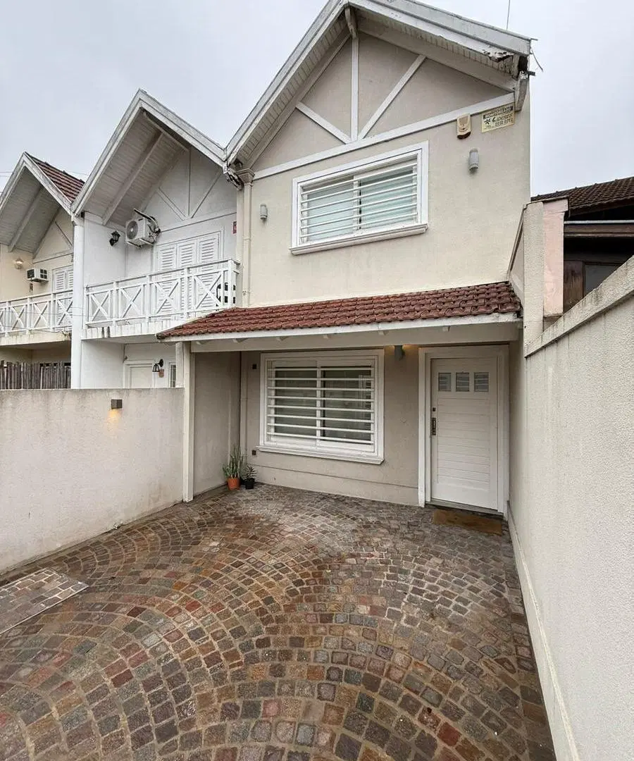 Duplex en alquiler 3 ambientes Adrogue 4