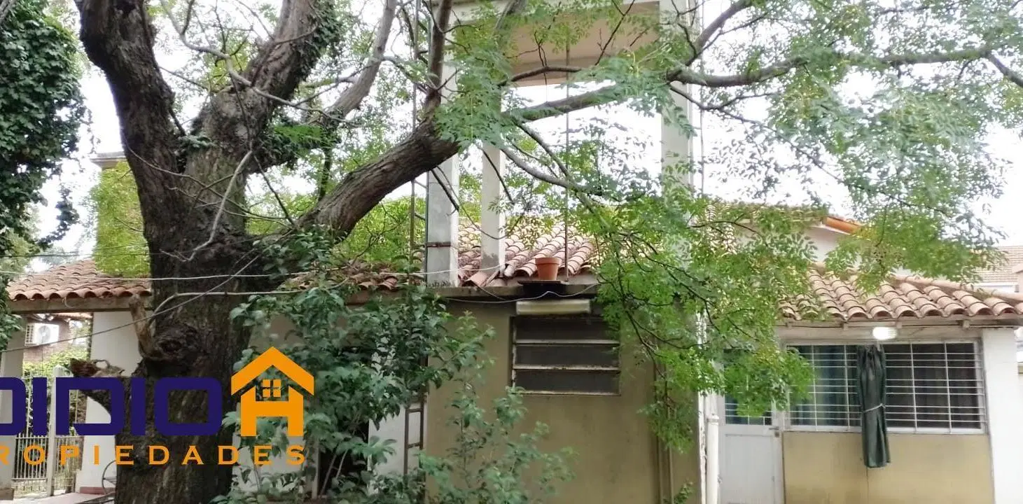 Casa en venta Burzaco 5