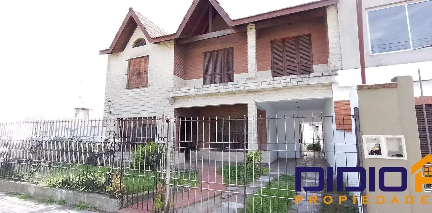 Casa en Adrogue, 5 dormitorios en alquiler 5