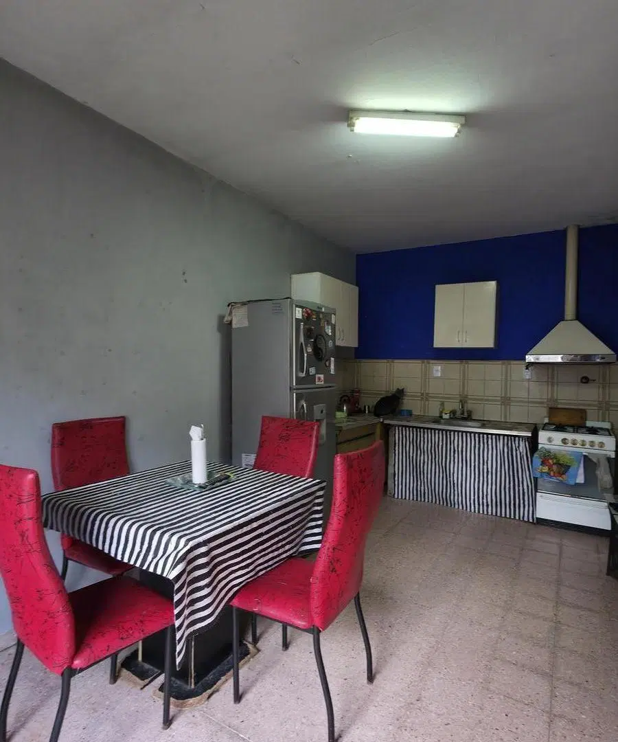 Casa en venta Burzaco APTA CREDITO 8
