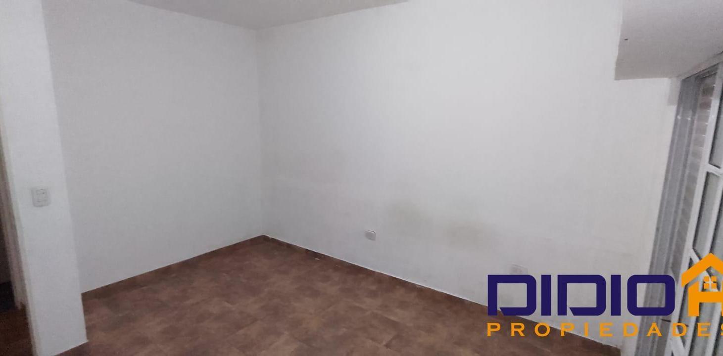 Foto de Departamento en alquiler 2 ambientes, Burzaco., imagen 2