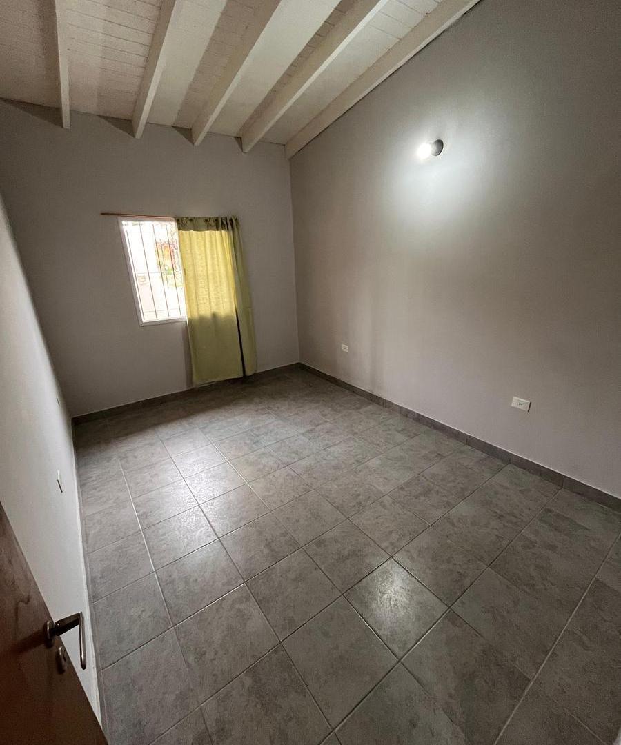 Foto de Casa en alquiler dos ambientes Burzaco, imagen 3