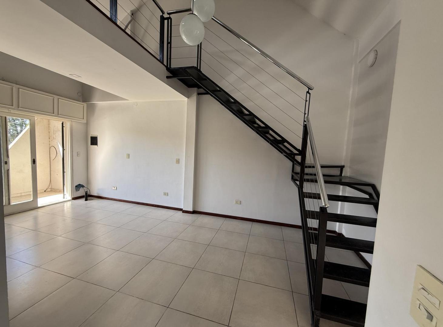Foto de Complejo de departamentos en venta Longchamps, imagen 5