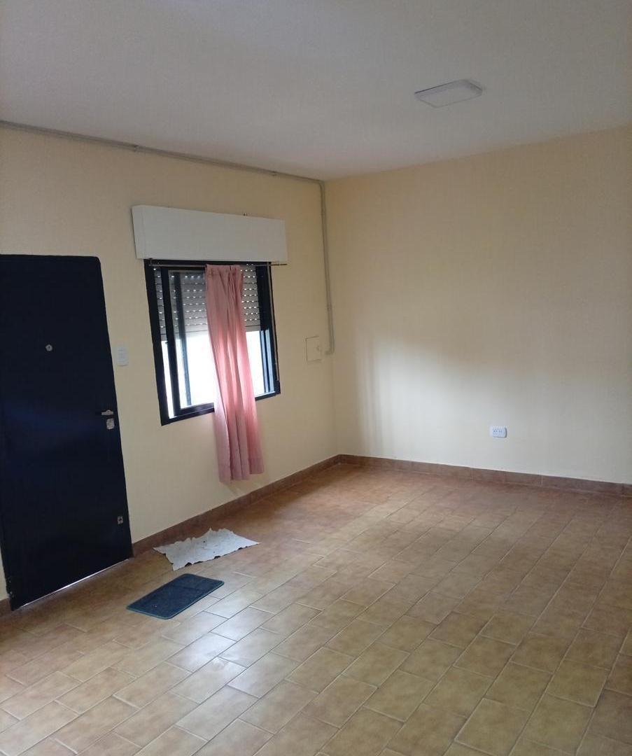 Foto de Casa en alquiler en Llavallol 3 ambientes, imagen 5