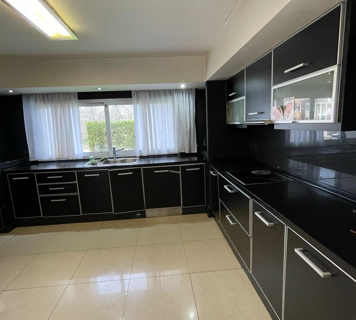 Foto de Casa en venta Parque Las Naciones Guernica, imagen 1