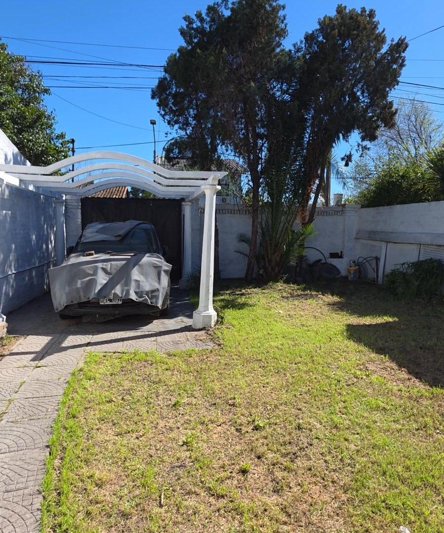 Foto de Casa en venta Burzaco apta crédito, imagen 4
