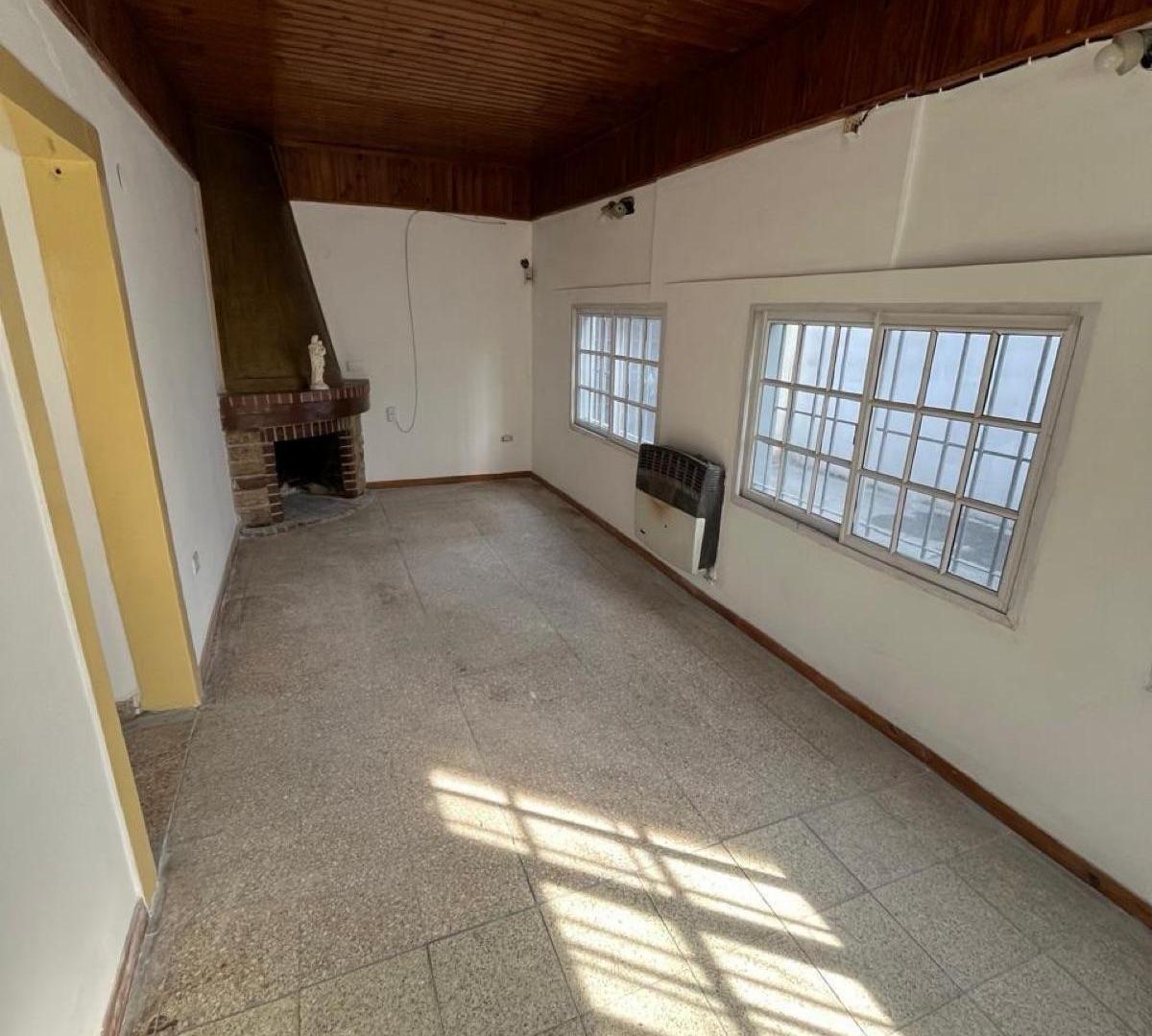Foto de Casa en alquiler Burzaco 3 ambientes, imagen 2