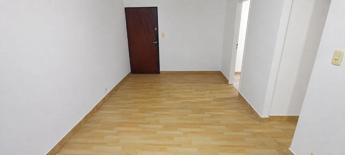 Foto de DEPARTAMENTO 2 AMBIENTES EN VENTA - EXCELENTE UBICACIÓN -SAN FERNANDO, imagen 3