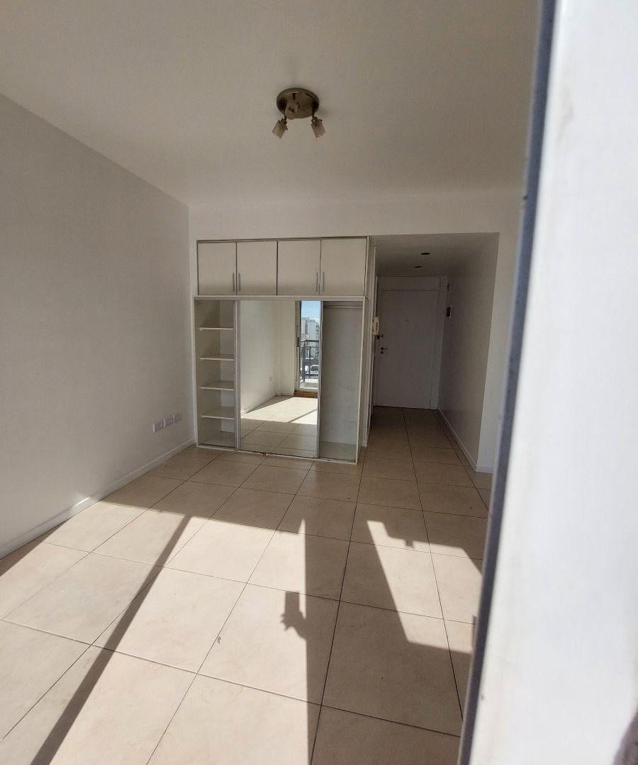 Foto de Monoambiente en Piso Alto con Balcón y Amenities Premium, imagen 3