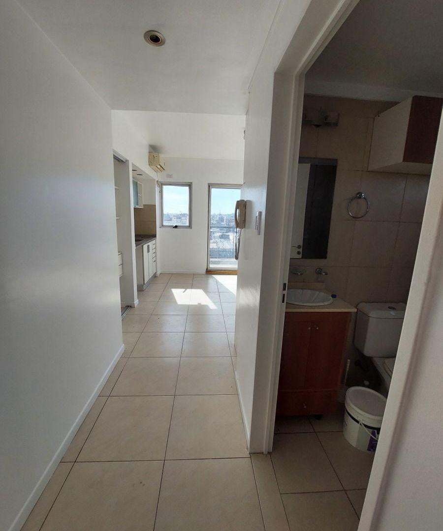 Foto de Monoambiente en Piso Alto con Balcón y Amenities Premium, imagen 2