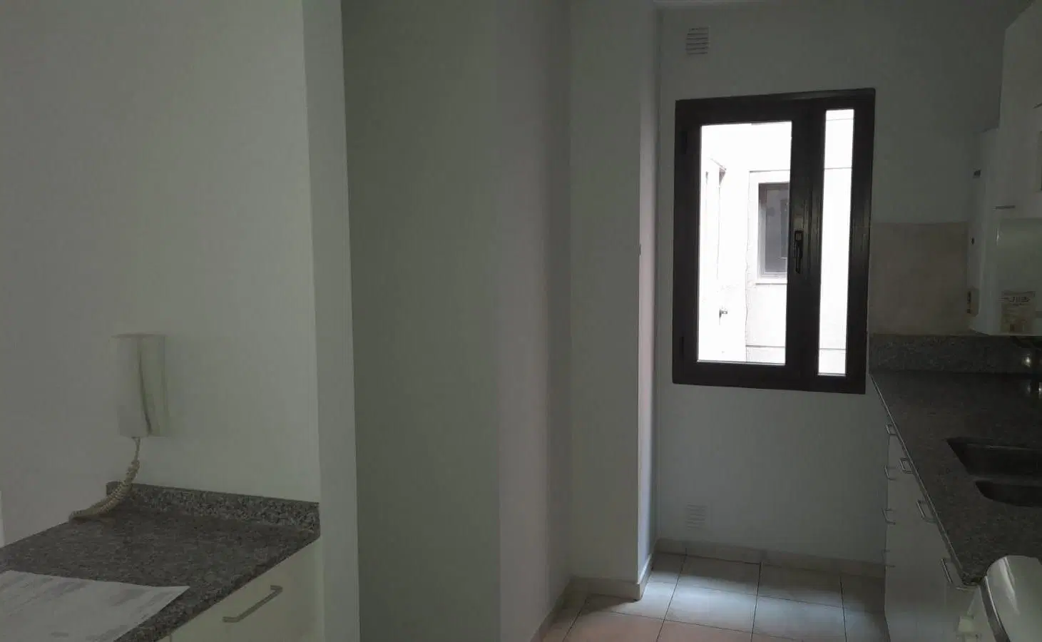 CENTRO - ALQUILER - 1 dor, 4° piso. MUY LINDO! 3