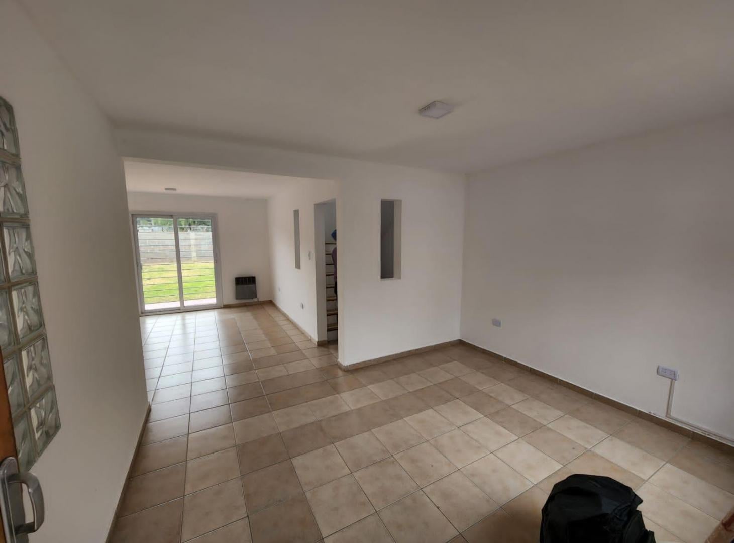 Foto de VALLE ESCONDIDO (EL OASIS) - ALQUILER - DUPLEX 3d, HERMOSO!, imagen 4