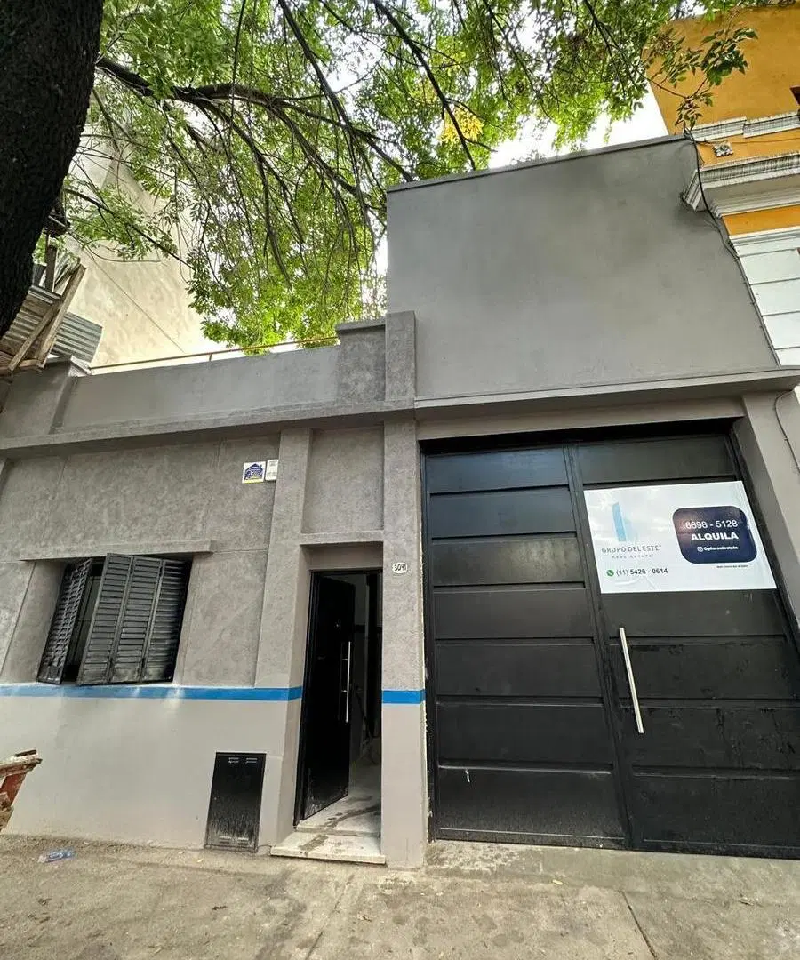 Depósito en Flores 2