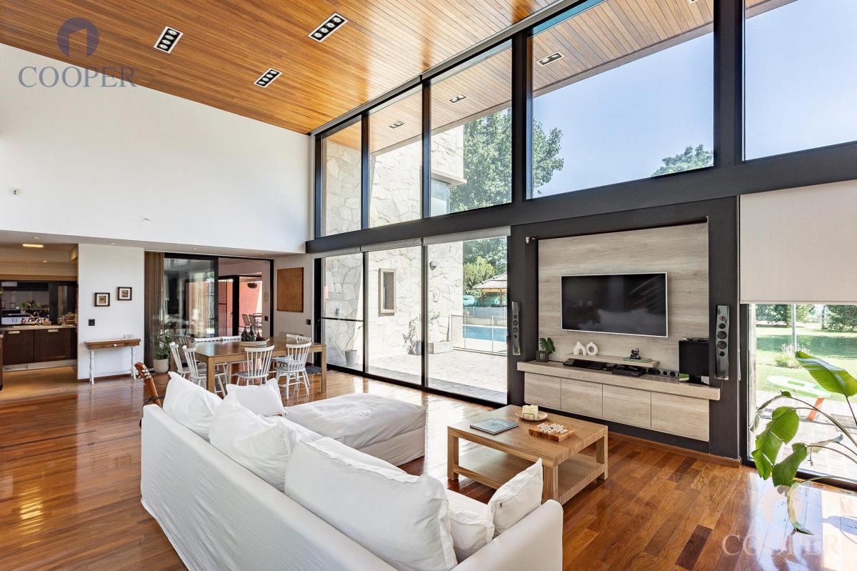 Foto de Casa de Categoría en Villa Belgrano, imagen 3