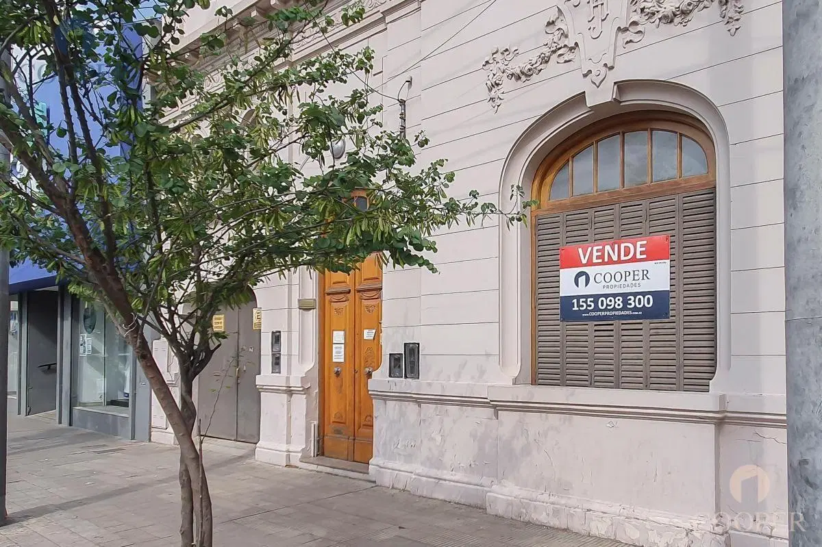 Casa en Venta en Alta Córdoba - Frente a plaza Rivadavia 2