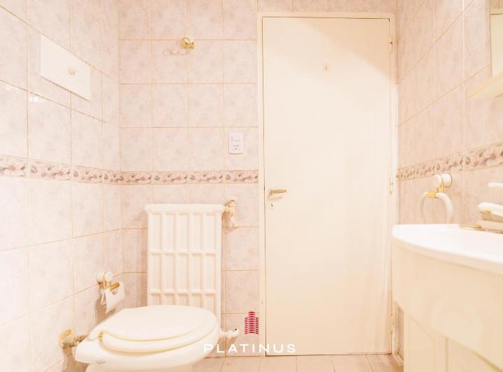 Departamento en Venta de 3 Dormitorios con Cochera - Barrio Nueva Córdoba 5