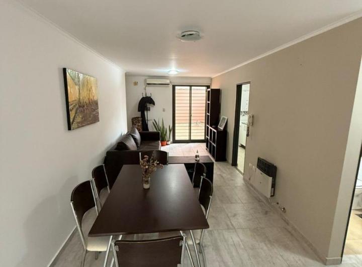 Departamento en Alquiler de 1 Dormitorio - Barrio Centro 2