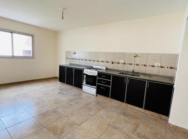 Duplex en Alquiler de 3 Dormitorios - Barrio La Catalina 4