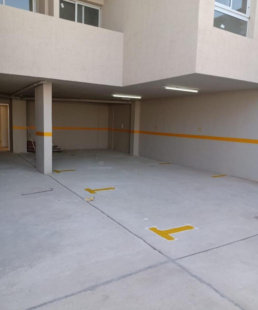 Foto de Cochera en venta - Barrio General Paz, imagen 1