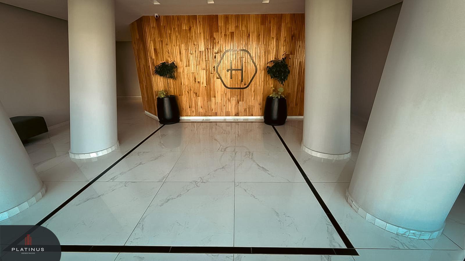 Departamento en Venta de 2 Dormitorios con Cochera - Barrio Chateau Carreras