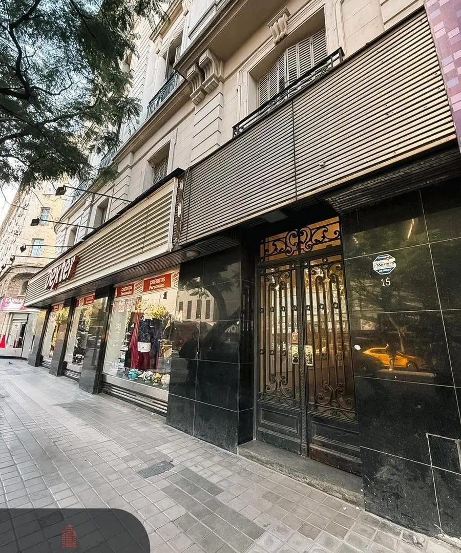 Departamento en Venta de 3 Dormitorios 146m2 - Centro 4