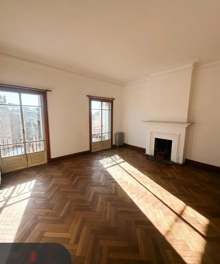 Departamento en Venta de 3 Dormitorios 146m2 - Centro 1