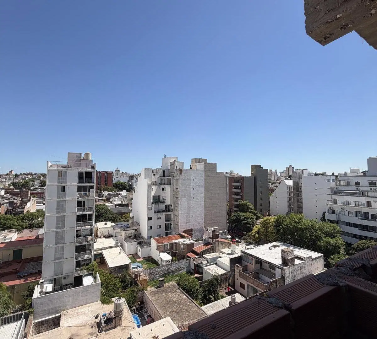 Departamento en Venta 1 Dormitorio contrafrente de 45m2 - General Paz / Balcón, muy luminoso. 3