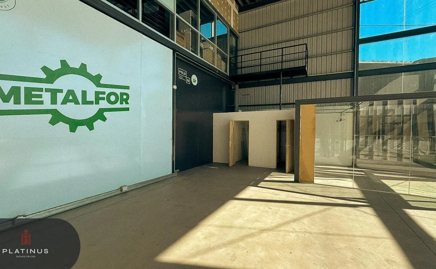 Oficina en Alquiler - Parque Industrial Polo 52 4