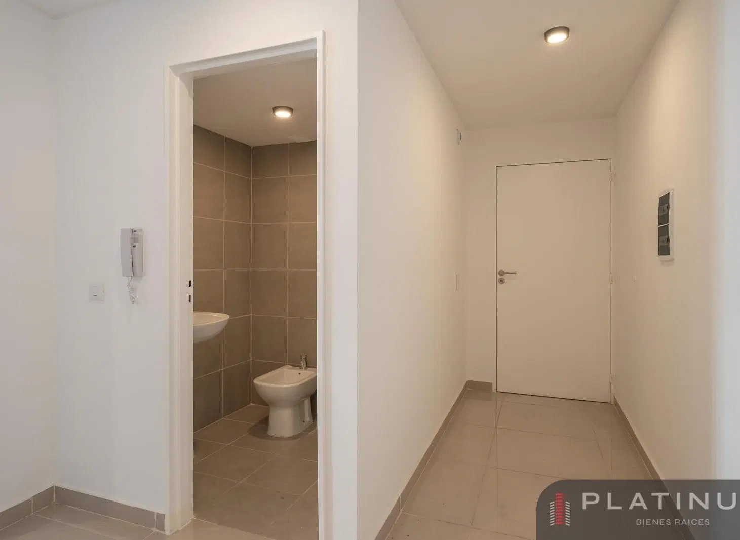 Departamento en Venta de 2 Dormitorios, con Amenities - General Paz 3