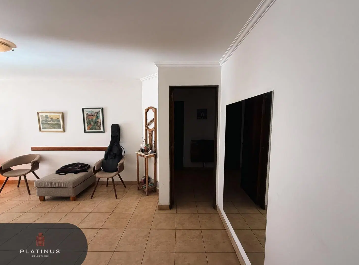 Departamento en Venta de 3 Dormitorios Cuarto de Servicio con Escritura - Nueva Córdoba 1
