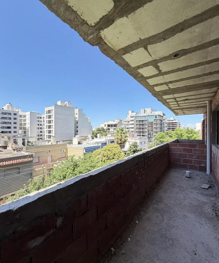 Departamento en Venta de 2 Dormitorios, 105 mts propios - Barrio General Paz 2
