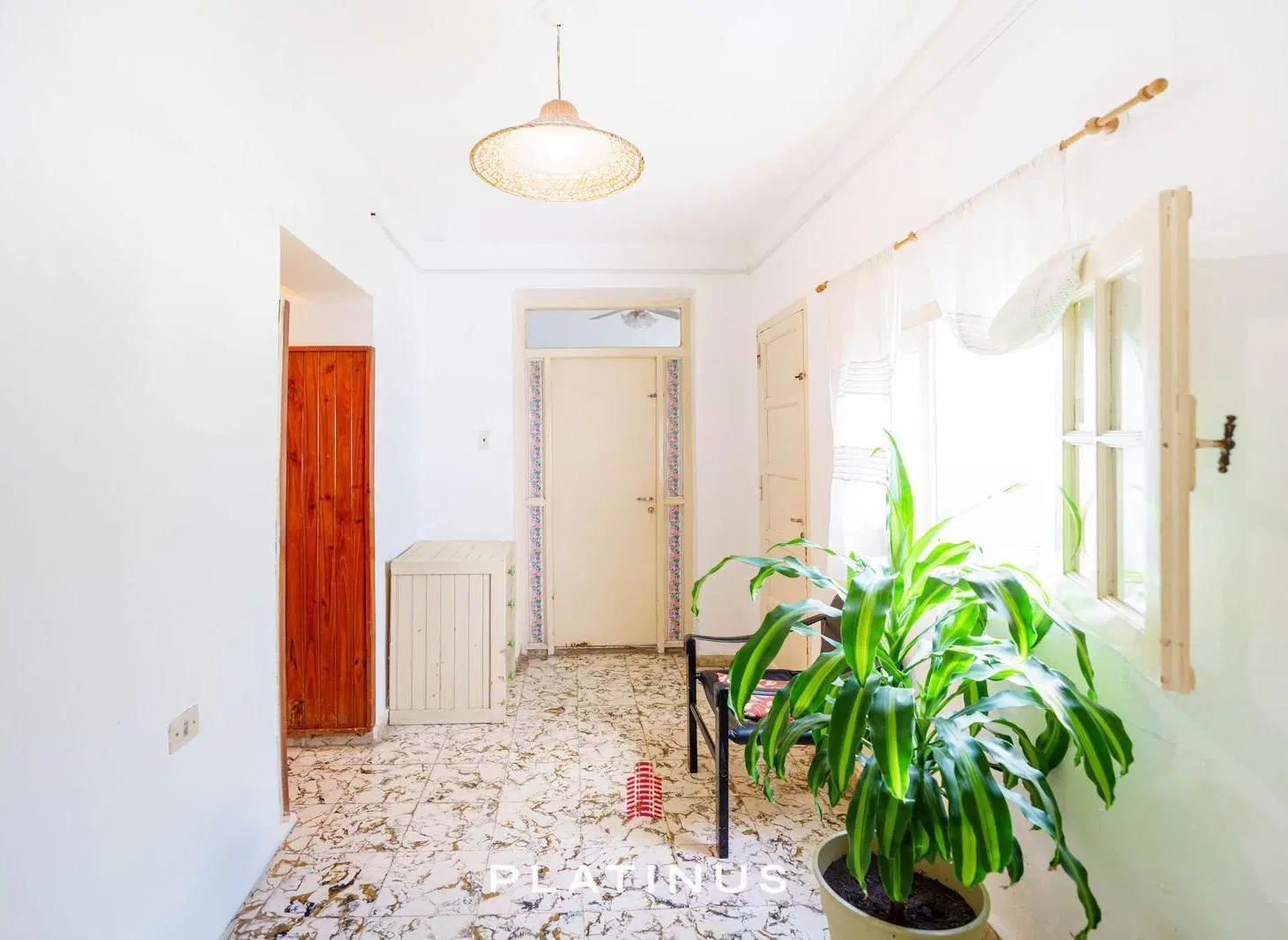 Casa en Venta de 4 Dormitorios con Escritura - Barrio San Martín 3