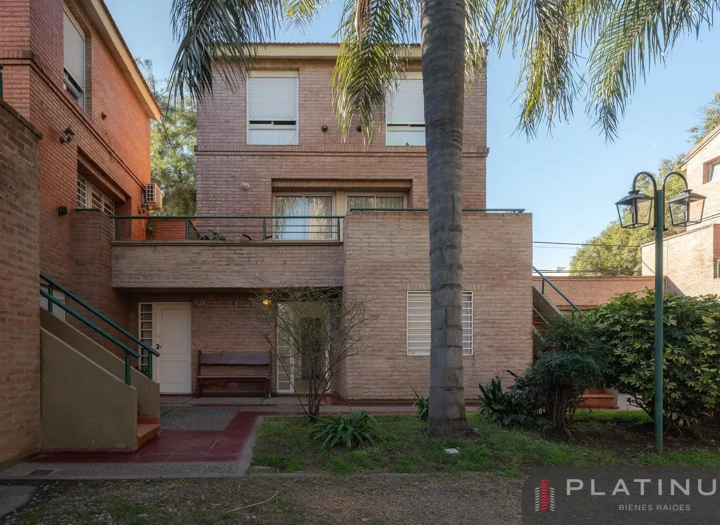Departamento en Venta de 2 Dormitorios - Alta Córdoba - Housing Cerrado 5