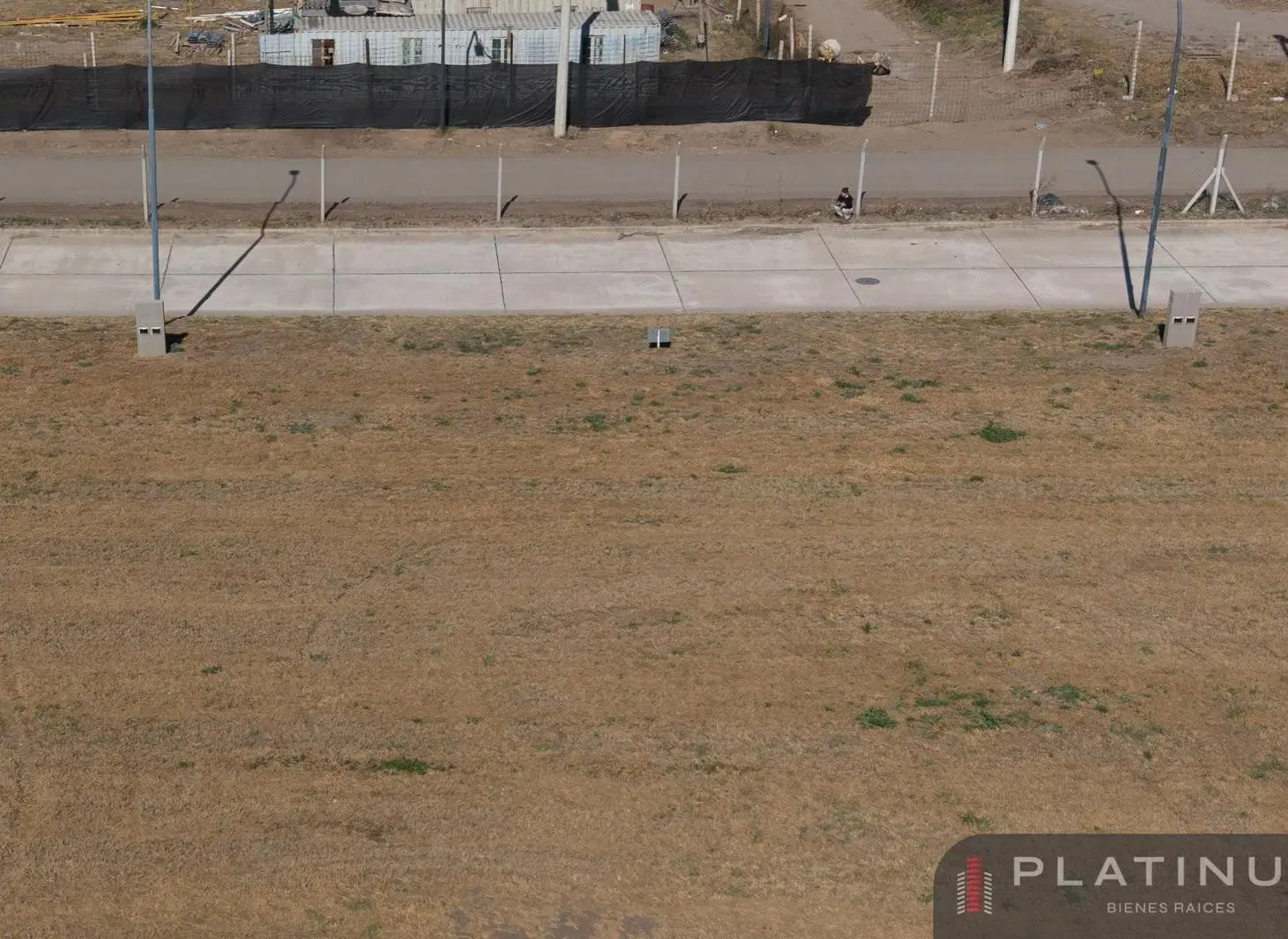 Lote en Venta de 348 m2 - Campos de Manantiales 8